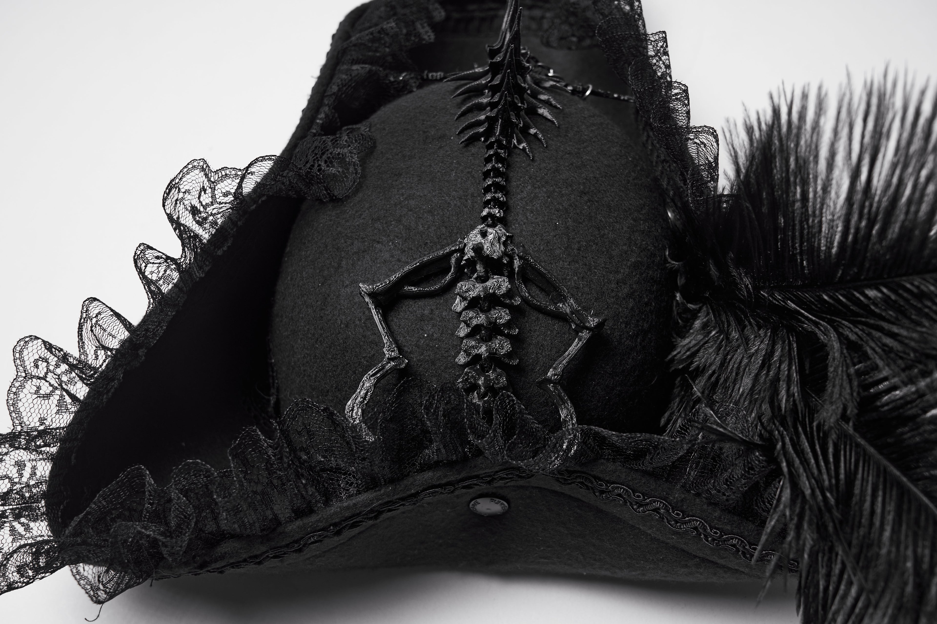 Punk Rave Goth Imprisoned Beast Bone Pirate Hat
