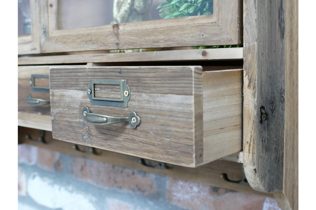 Wall Unit