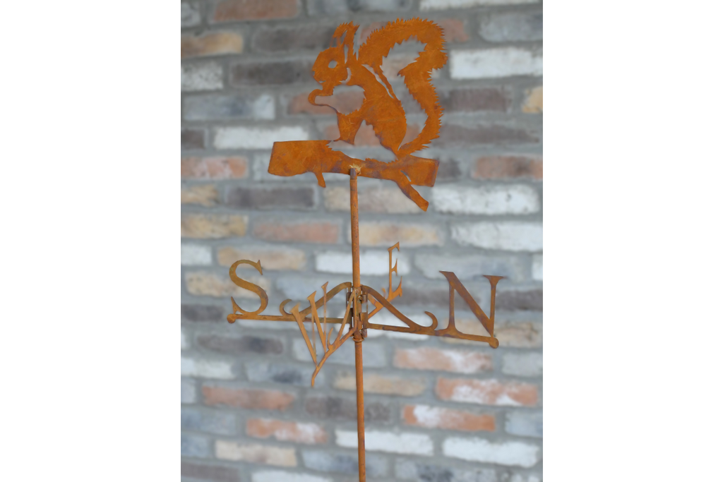 Rusty Squirrel Stake