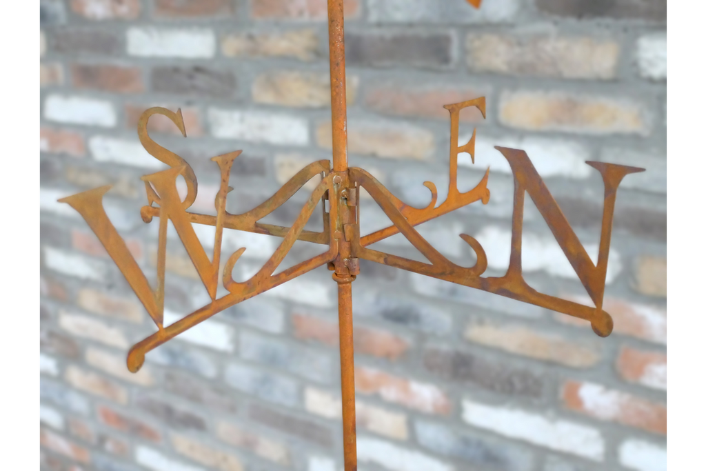 Rusty Squirrel Stake