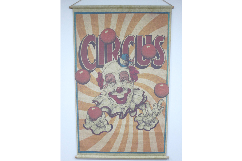 Canvas Wall Art - Juggling Clown (L)