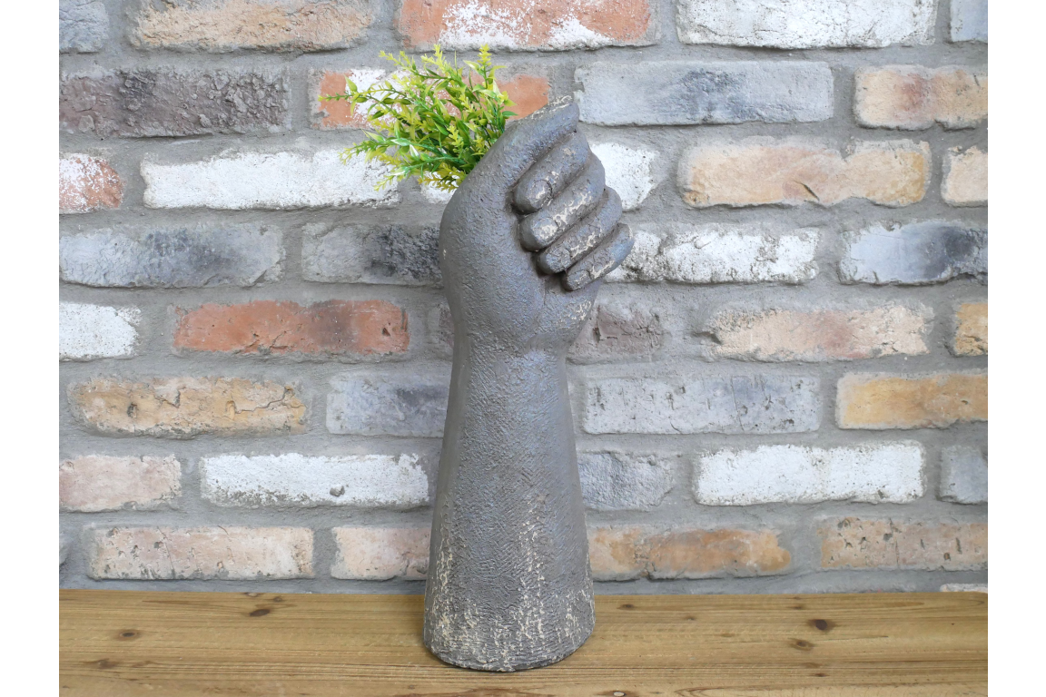 Hand
