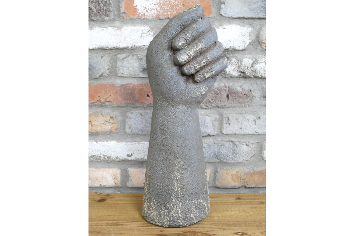 Hand
