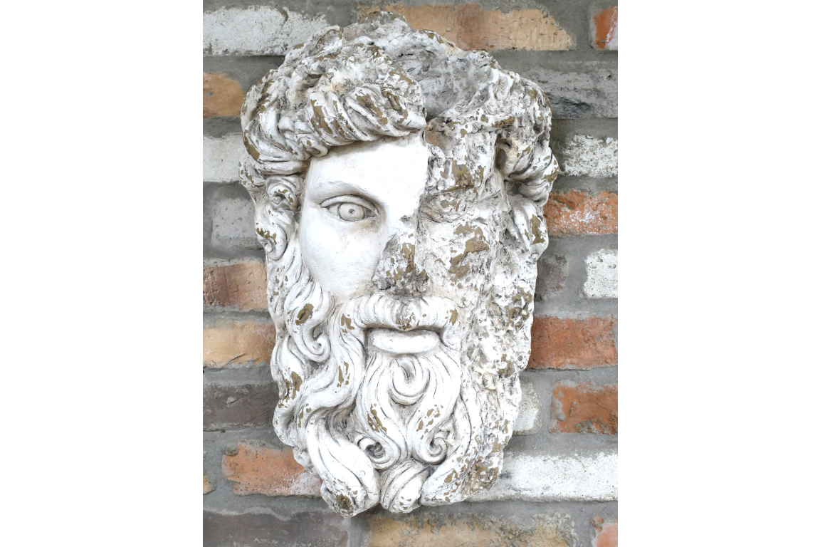 Face Wall Decoration