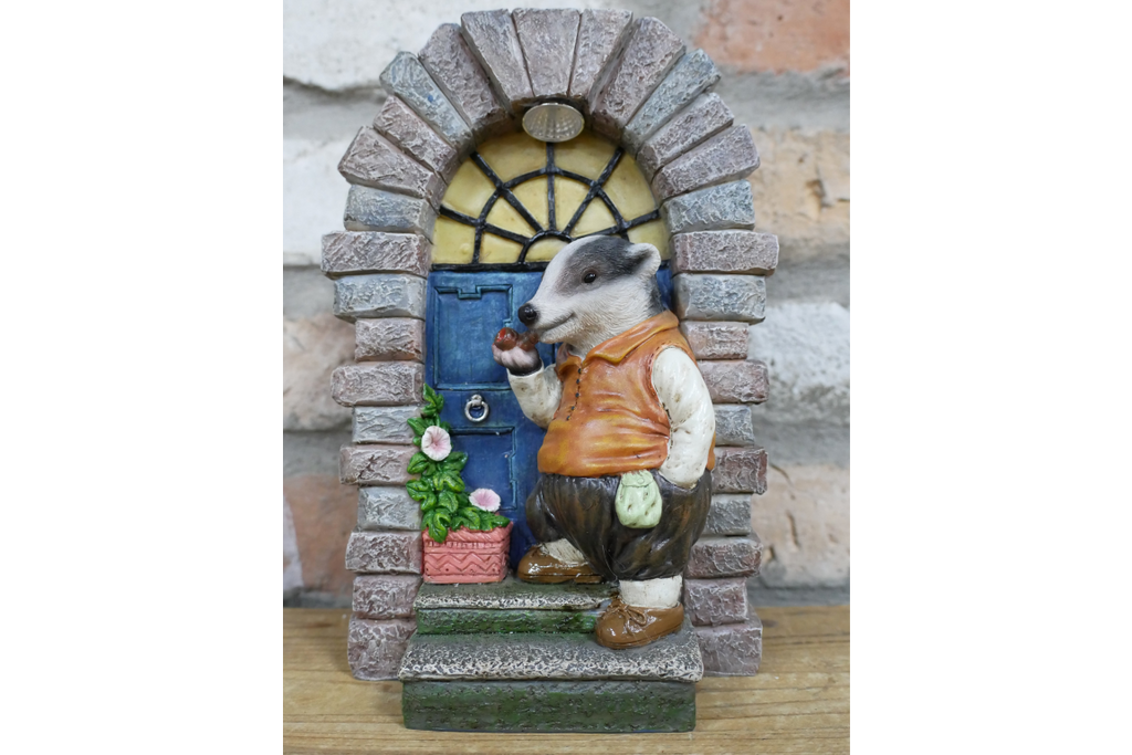 Badger Door - Solar Light