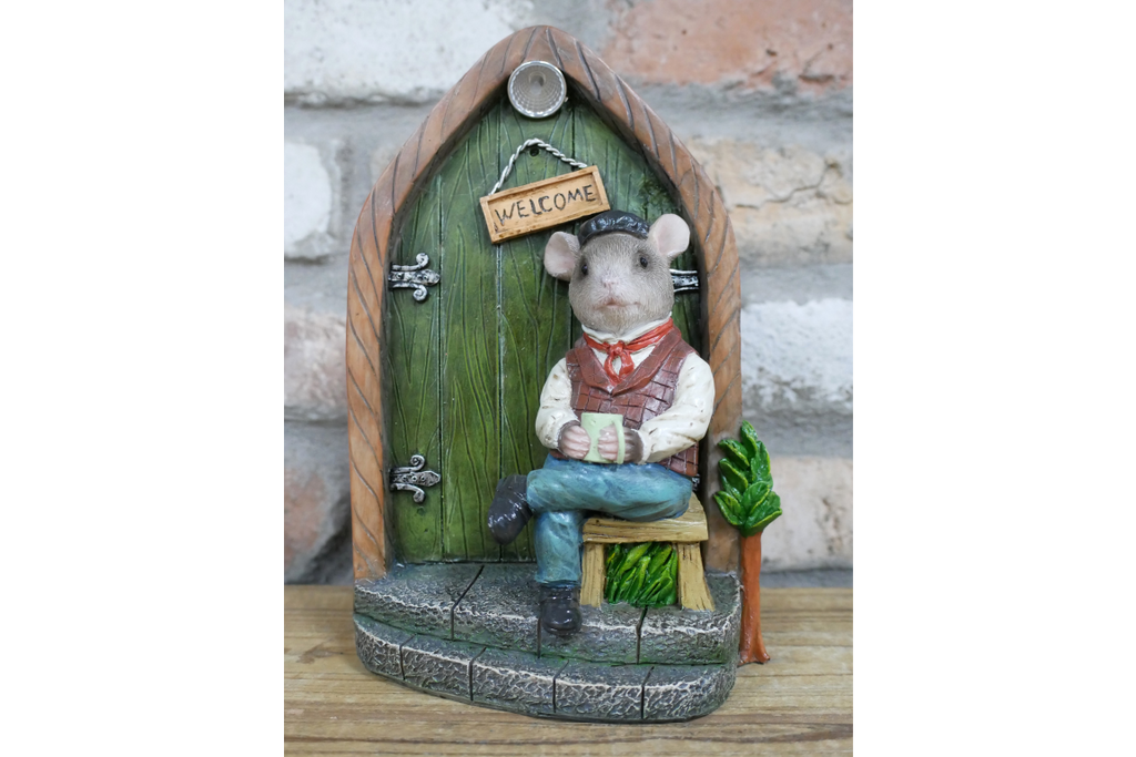 Mouse Door - Solar Light