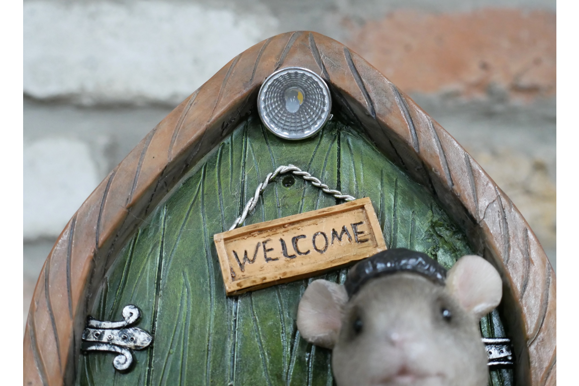 Mouse Door - Solar Light