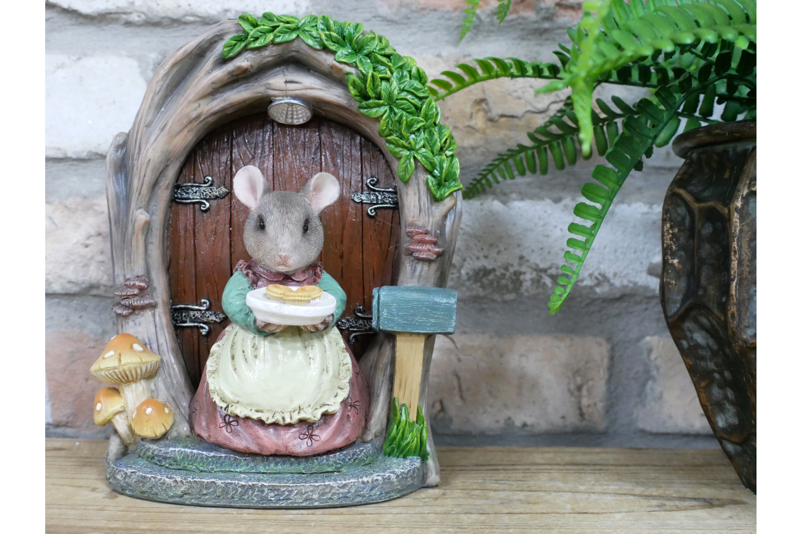 Mouse Door - Solar Light