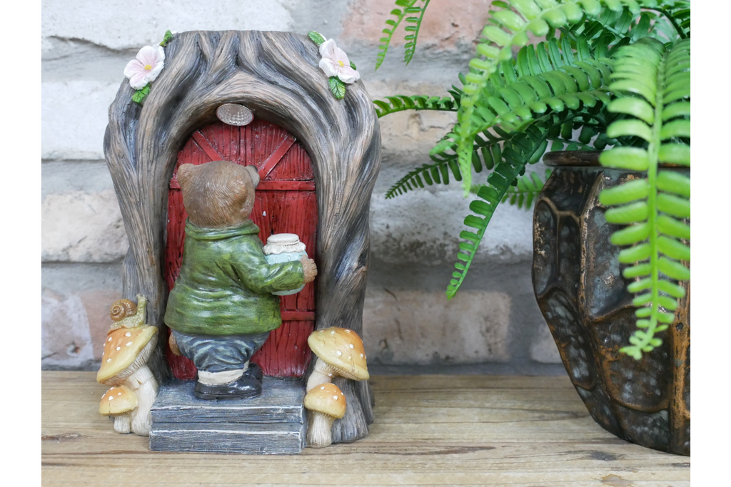 Bear Door - Solar Light