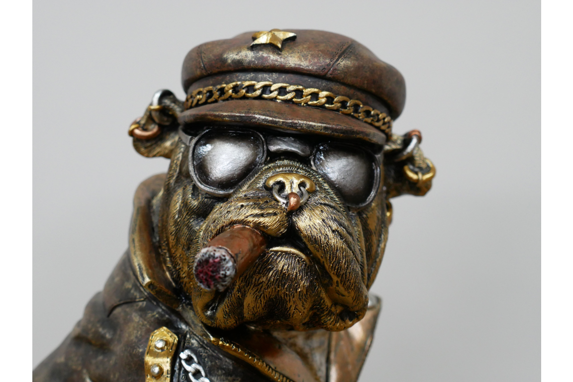 Smoking Bulldog