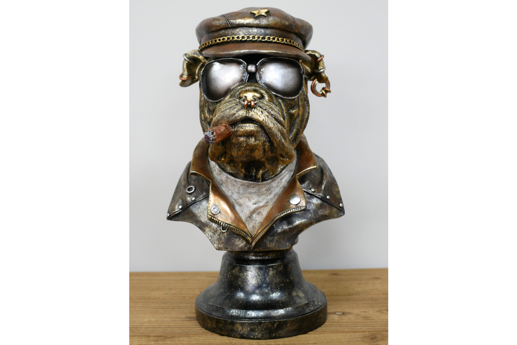 Smoking Bulldog Bust