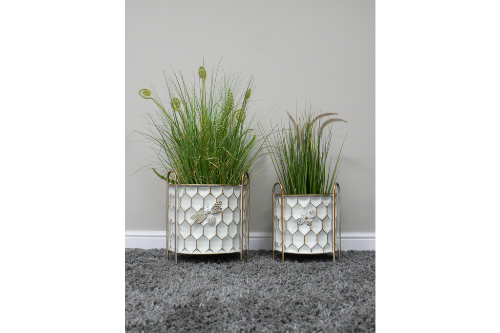Set Of 2 Bee Planters