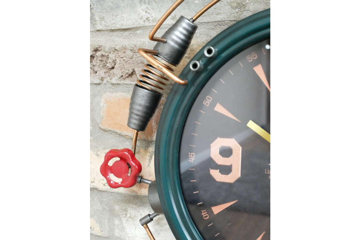Engine Clock