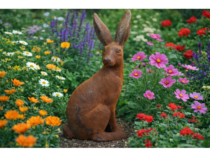 Cast Iron Rusty Rabbit