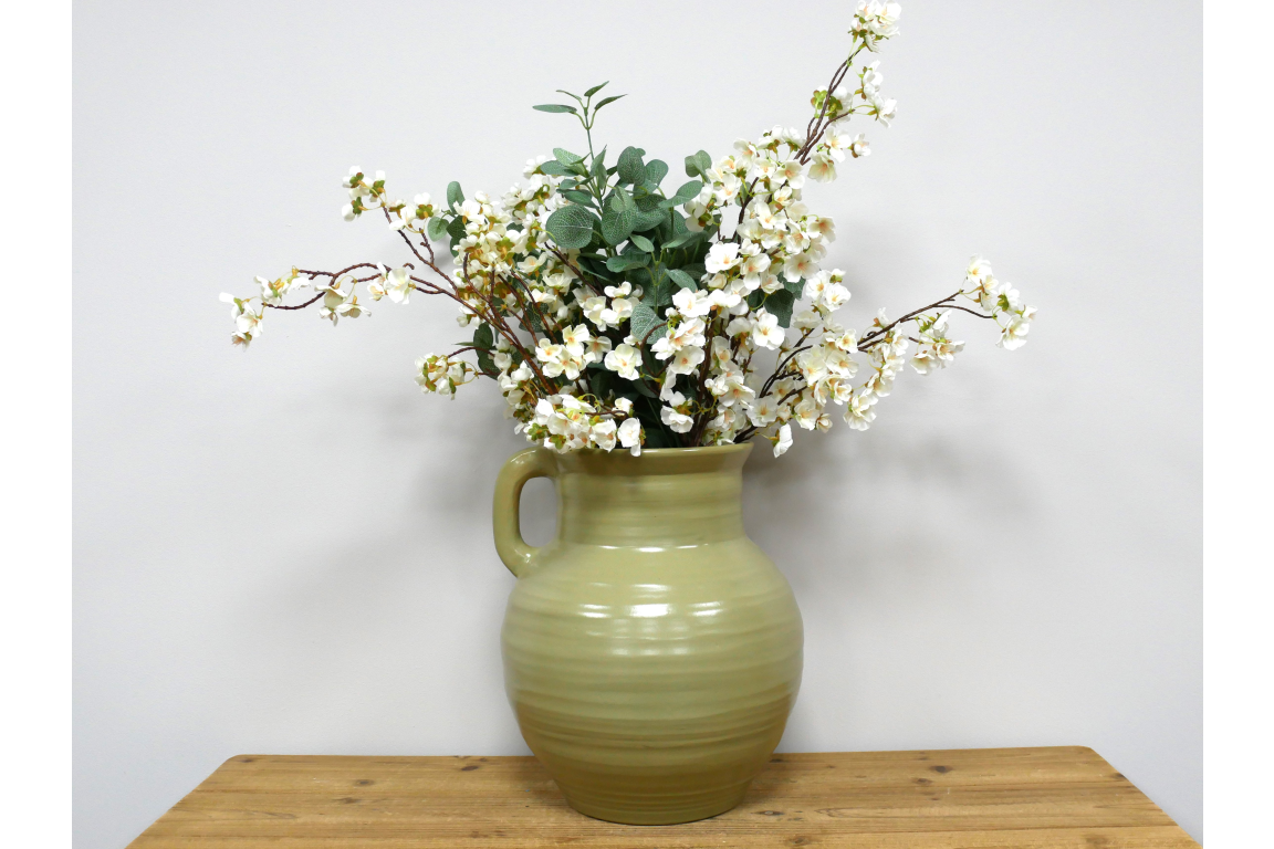 Large Vase With Handle