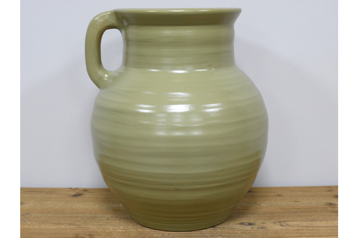 Large Vase With Handle