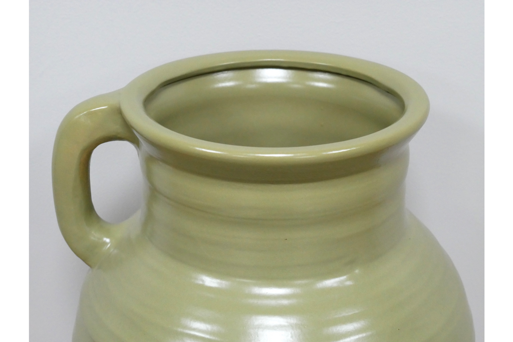 Large Vase With Handle