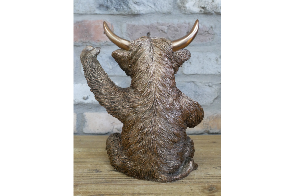 Bronze Highland Cow Wine Bottle Holder Funny Drink Glass Stand Ornament