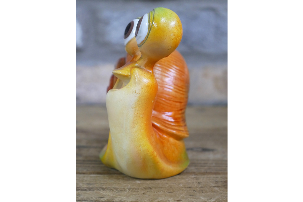 Cute Happy Snail Resin Ornament Funny Orange Garden Slug Figurine