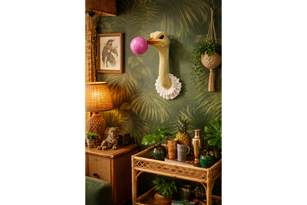 Quirky Ostrich Bubblegum Wall Decor - Pink Bubble Resin Animal Head Art