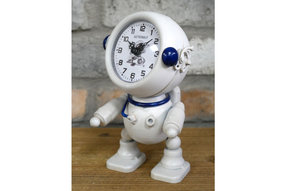 Astronaut Clock