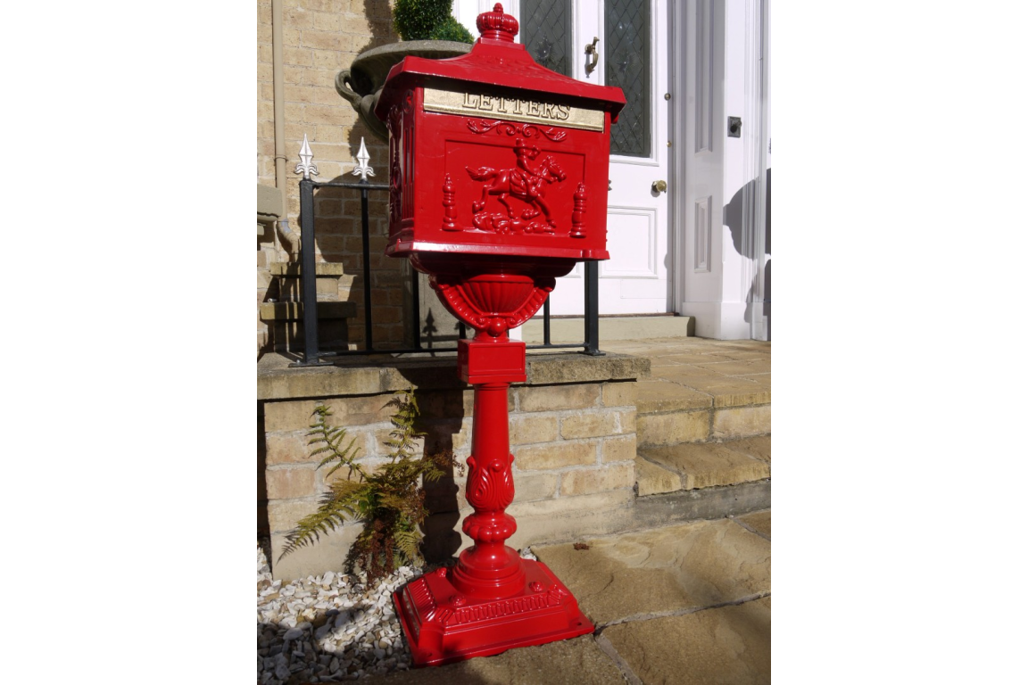 Aluminium Post Box Red