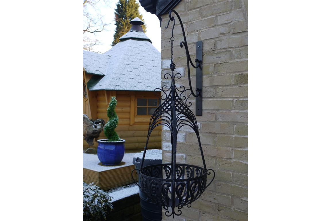 Large Hanging Basket  (Black)
