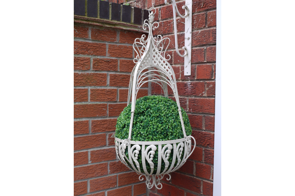 Large Hanging Basket (Cream)