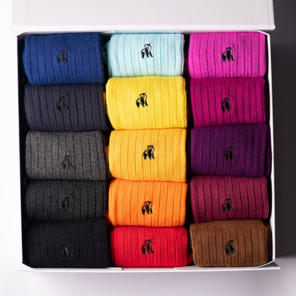 Ultimate Style Sock Box - 15 Pairs of Bamboo Socks UK 7-11 (US 8-12 EU 40-47) Mainly plain