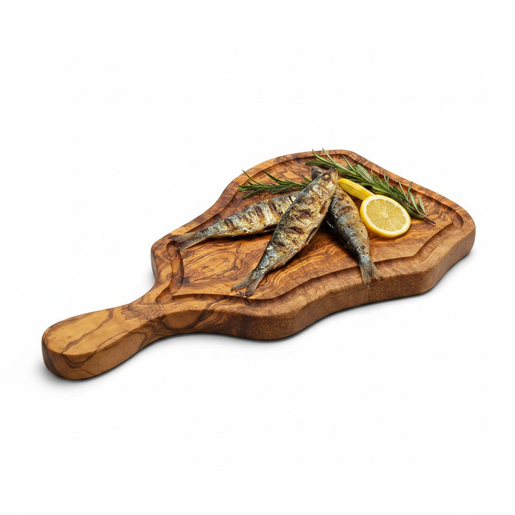 Handmade Olive Wood Freeform Meat Carving Board with Handle & Juice Groove | Live Edge Steak & Serving Board | Natural Grain | 45–60 cm