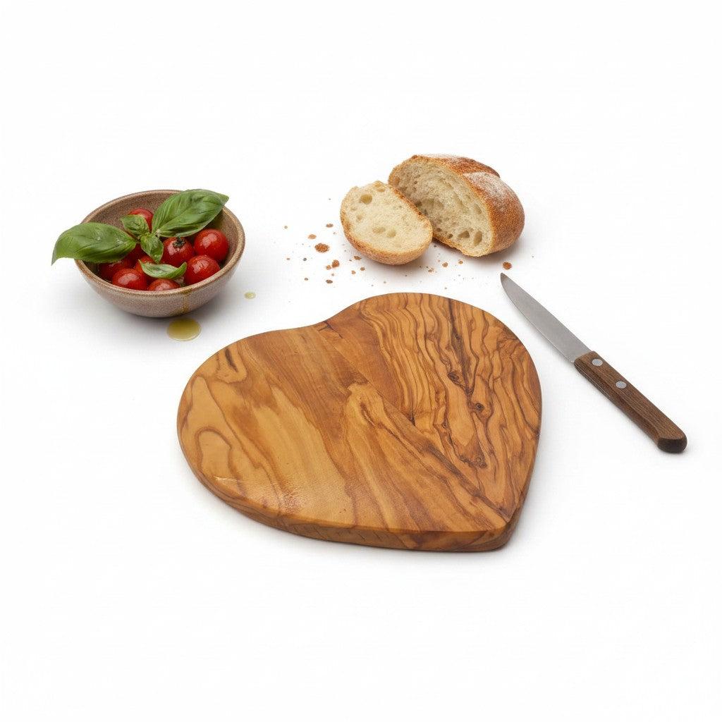Handmade Olive Wood Heart Shaped Cutting Board | Romantic Gift Cheese & Serving Board | Natural Grain | 20 cm · 25 cm · 30 cm