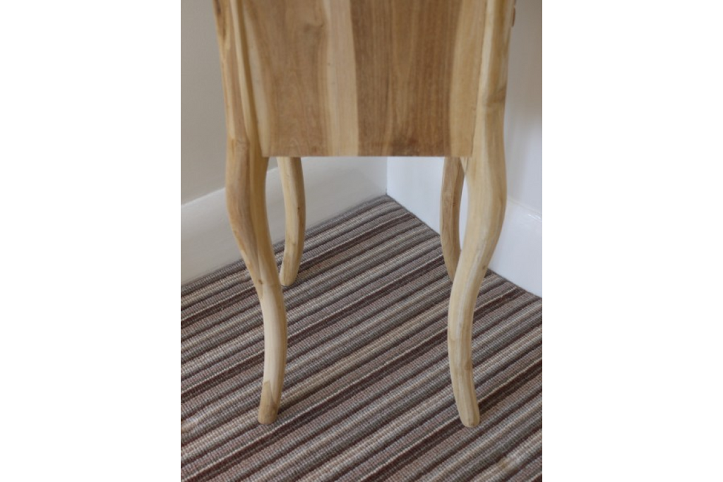 Bedside (Square/Unfinished)