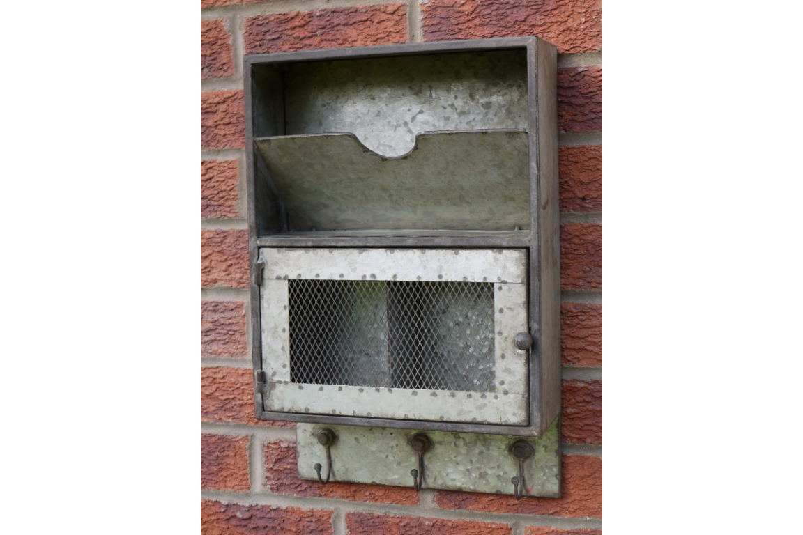 Wall Storage Unit
