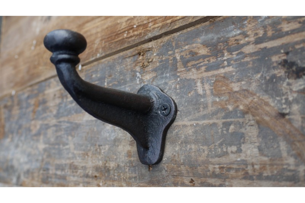 Single Hook