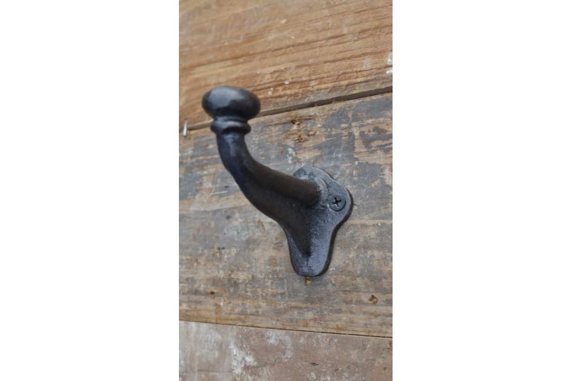 Single Hook