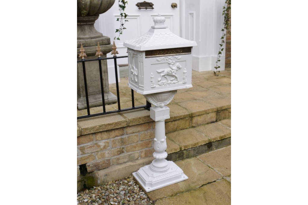 Aluminium Post Box White