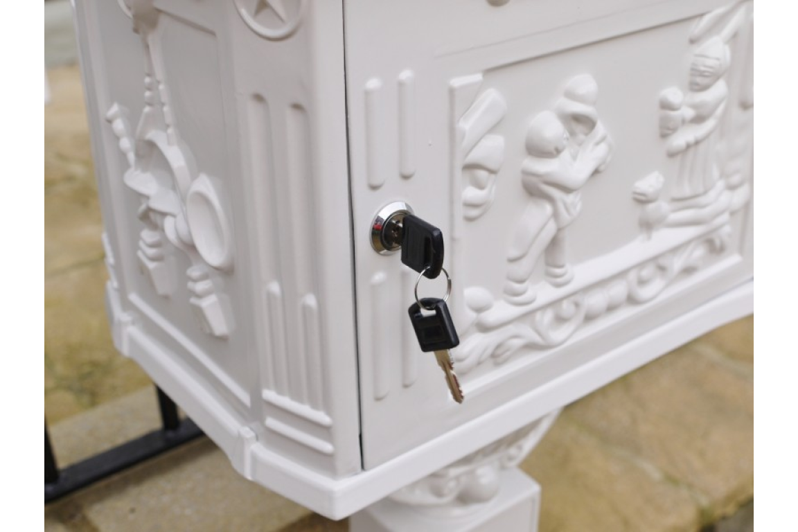 Aluminium Post Box White
