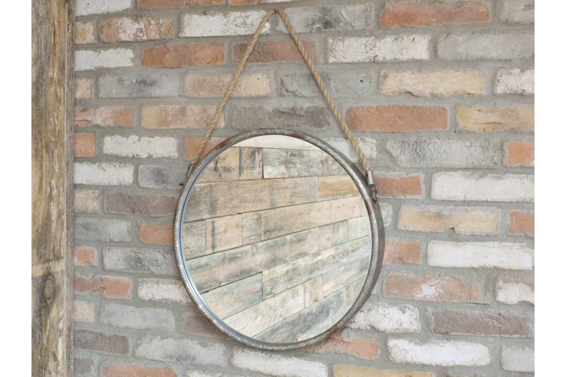 Circle Mirror
