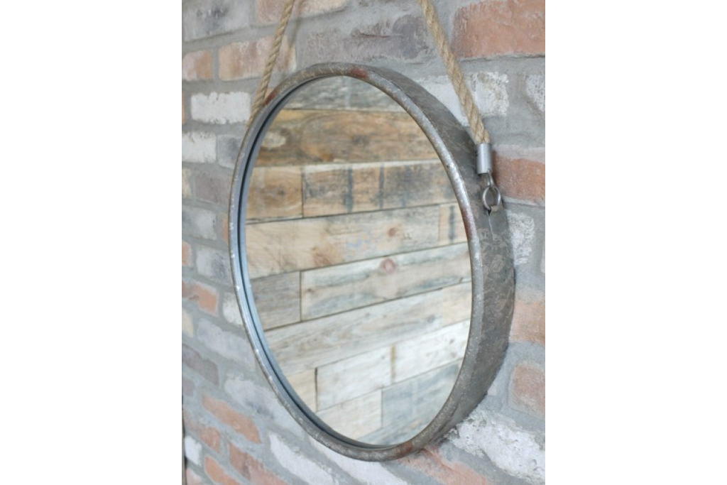 Circle Mirror