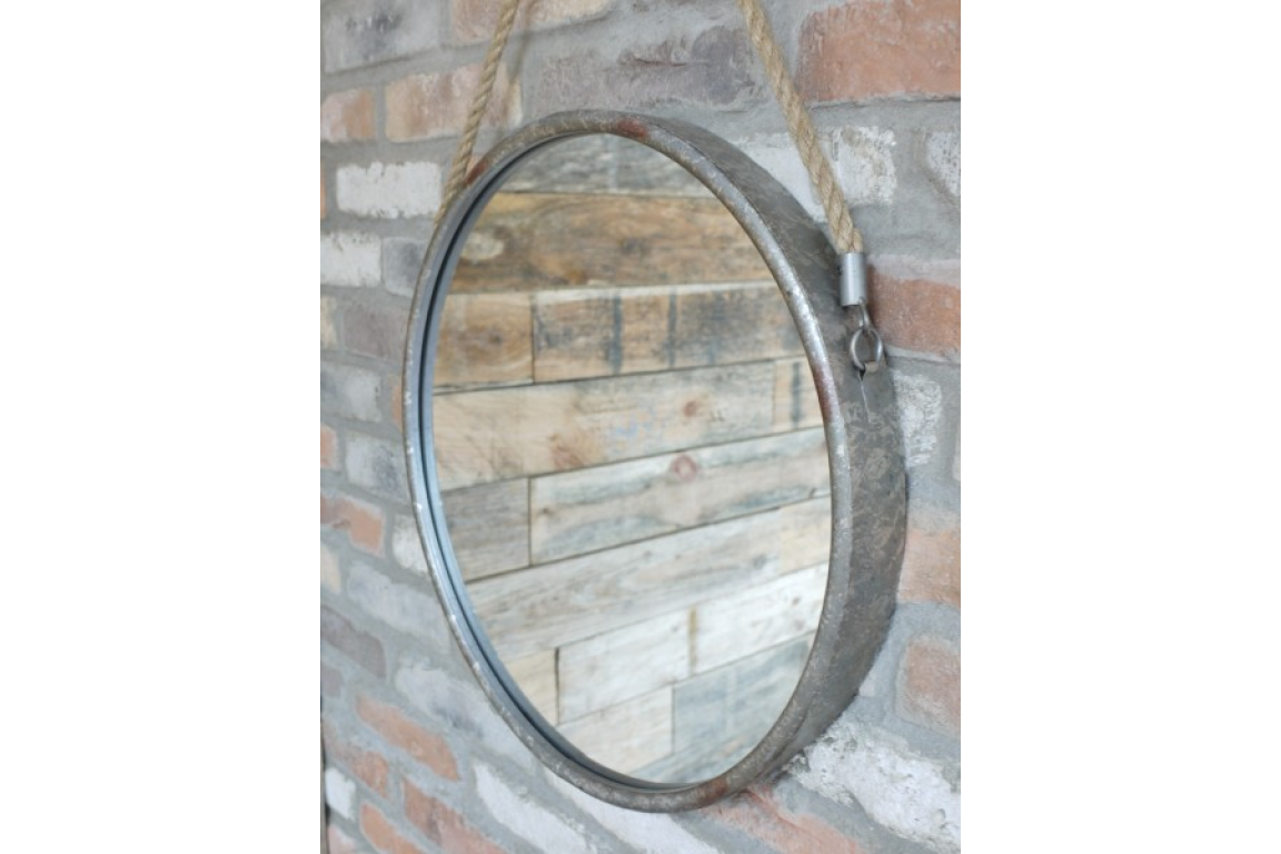Circle Mirror
