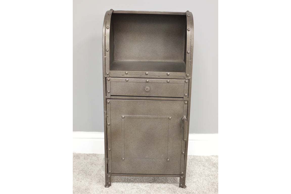 Industrial Bedside