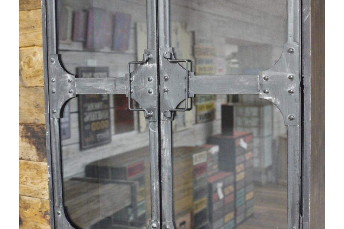 Wall Cabinet