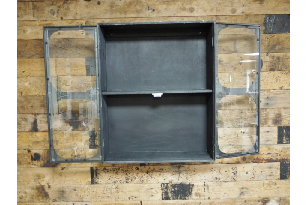 Wall Cabinet
