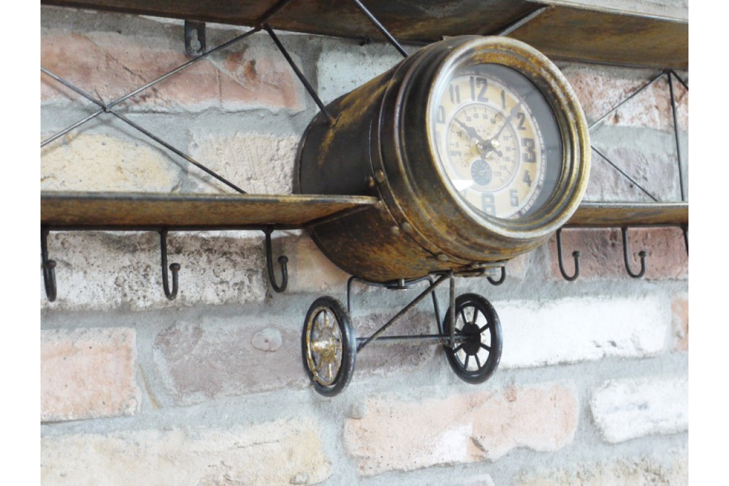 Aeroplane Clock