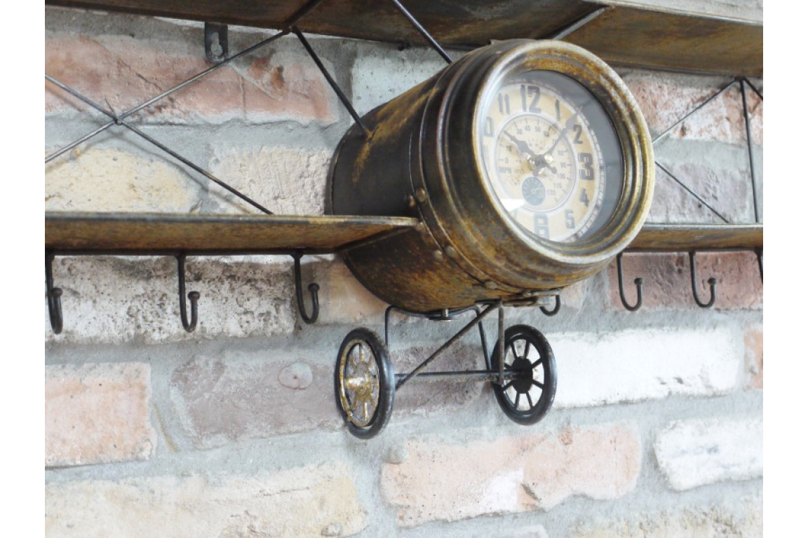 Aeroplane Clock