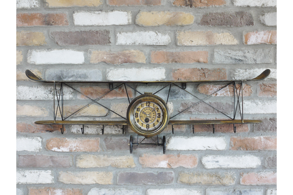 Aeroplane Clock