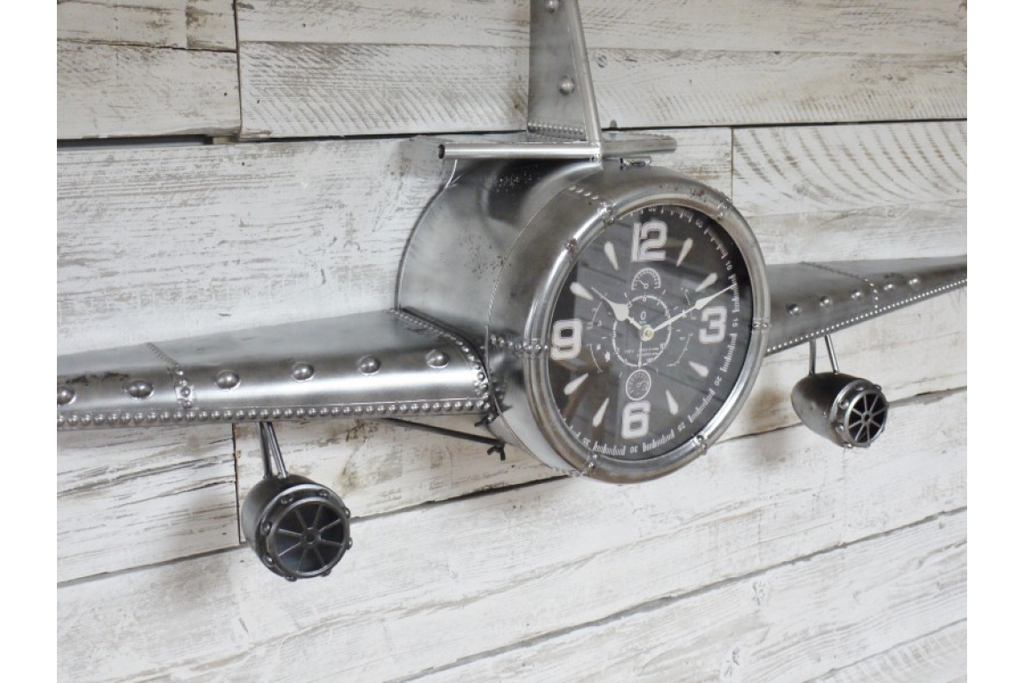 Aeroplane Clock