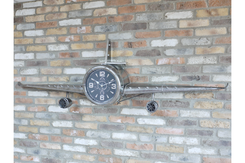 Aeroplane Clock