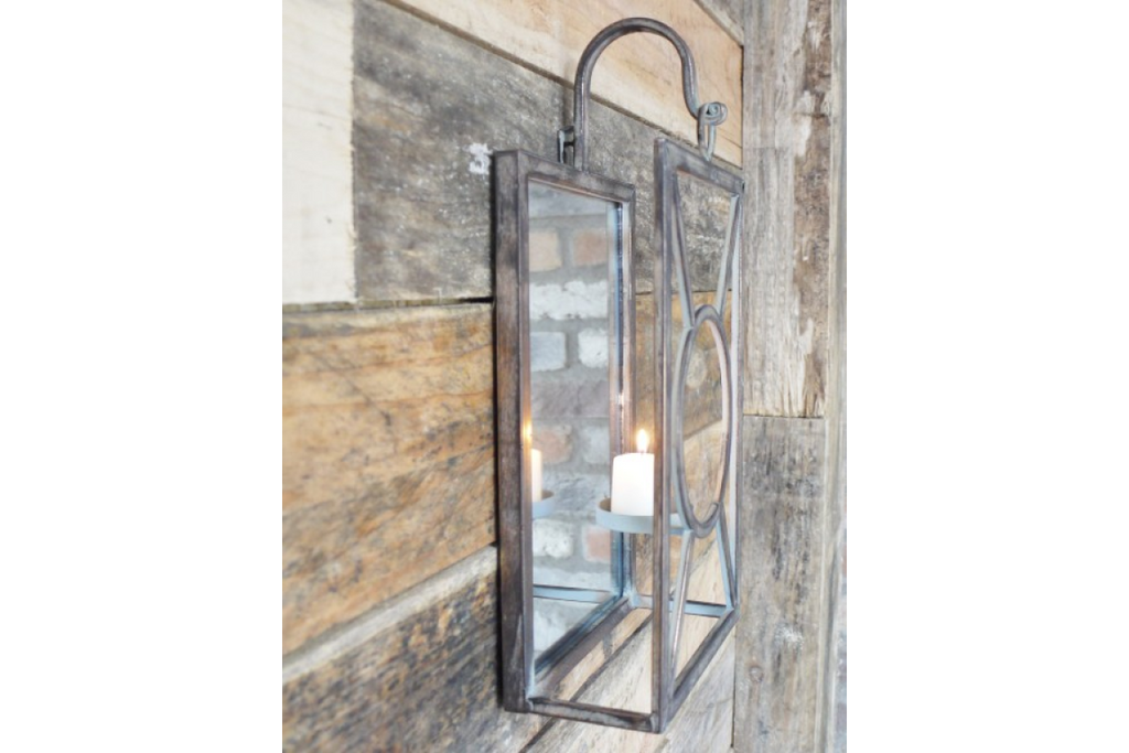 Wall Lantern