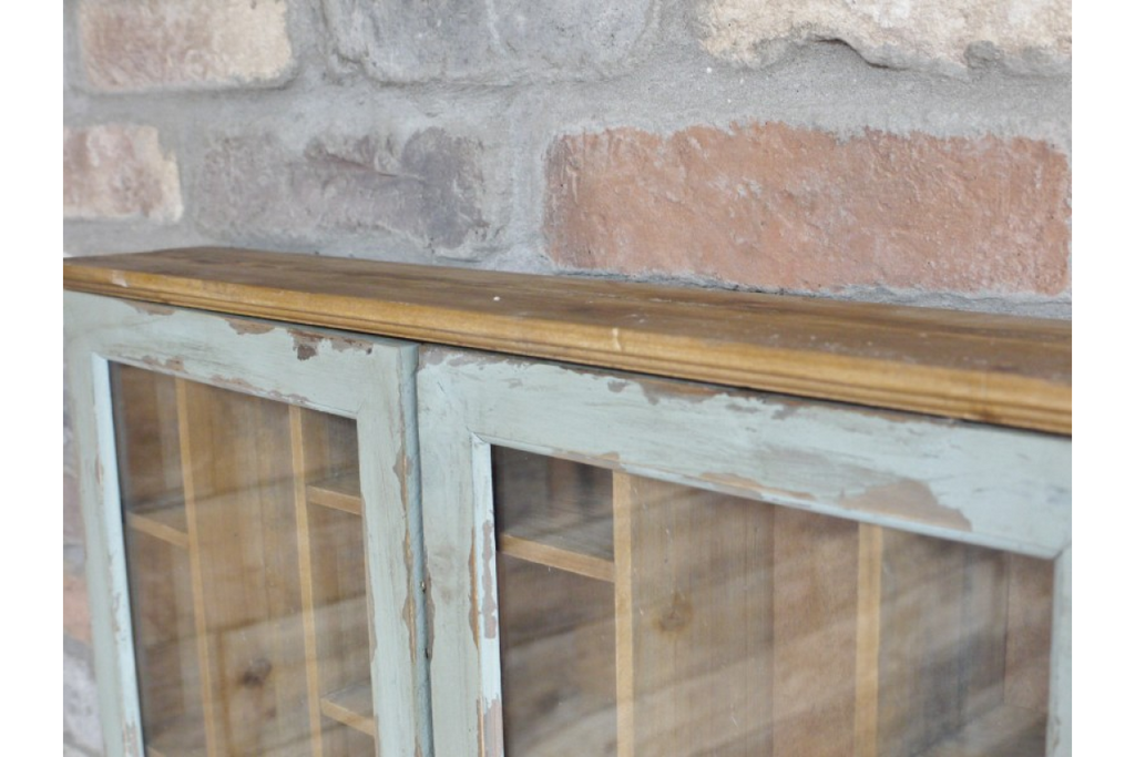 Wall Unit
